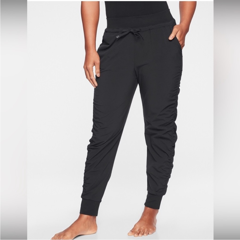 Athleta Black Attitude Pants 4 TALL